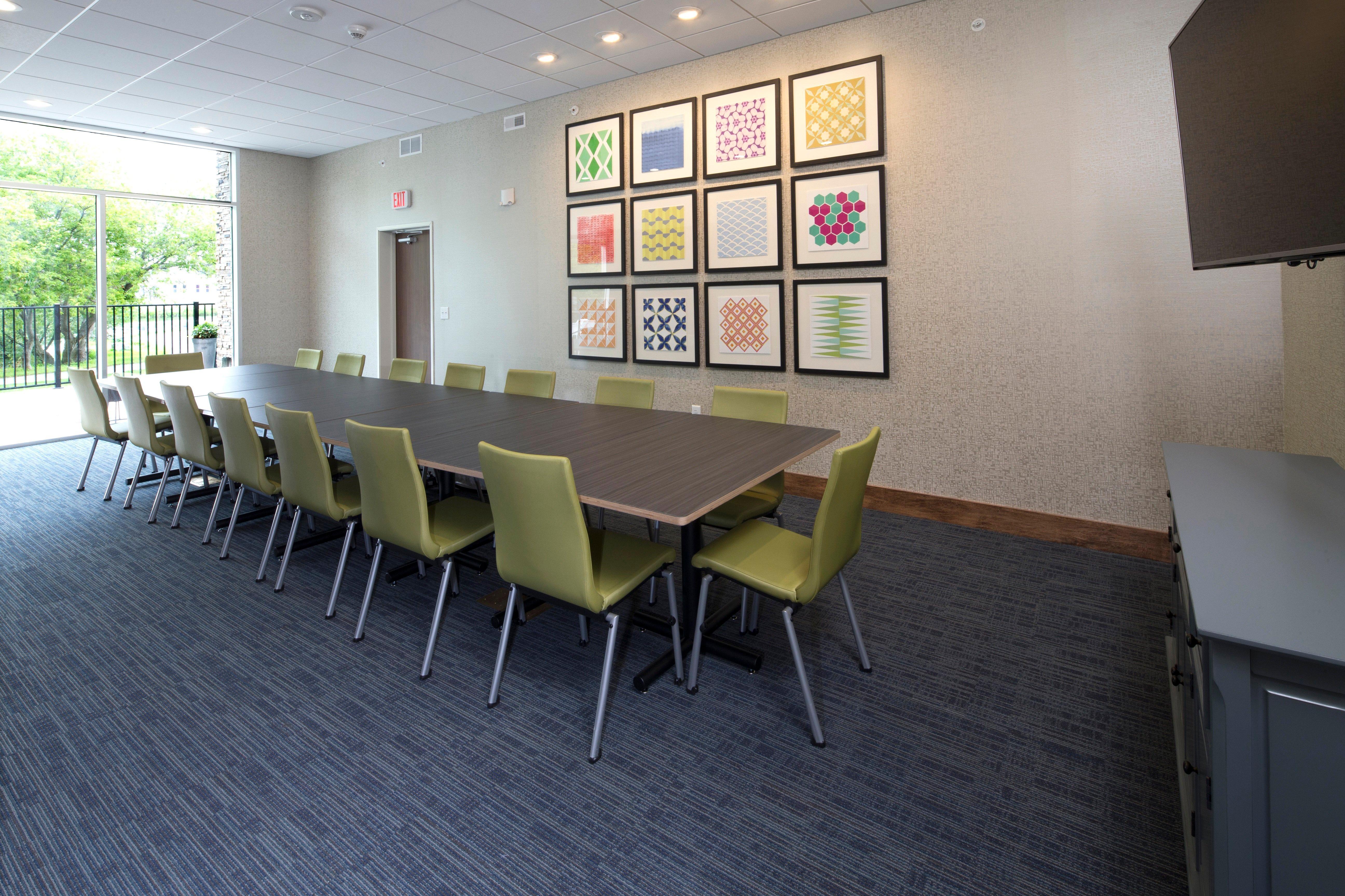 Holiday Inn Express & Suites Alpena - Downtown By Ihg Exterior foto